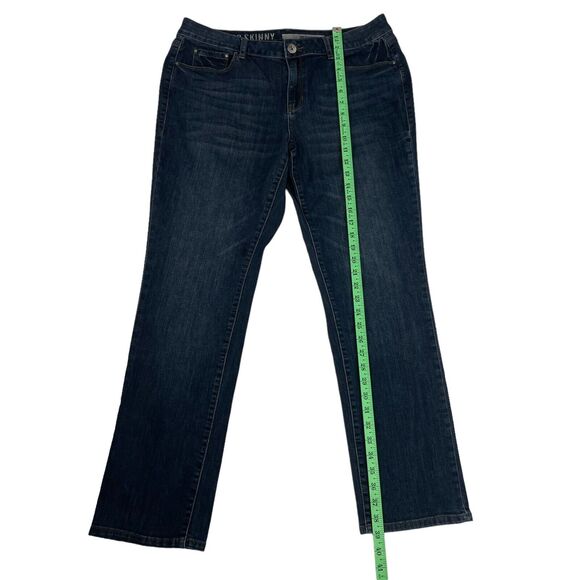 DKNY Jeans Soho Skinny Women's Stretchy Denim SZ/ 14 - Picture 4 of 11